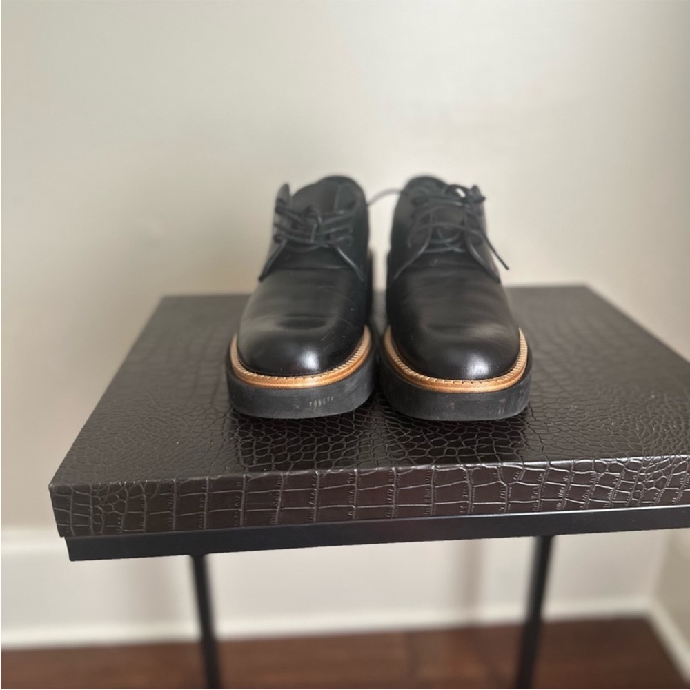 Paloma Barcelo Black Leather Oxfords with Tan Sole - Picture 5 of 5